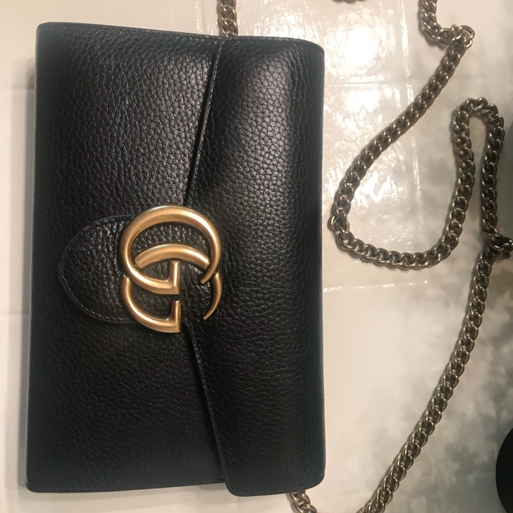 Gucci marmont bag